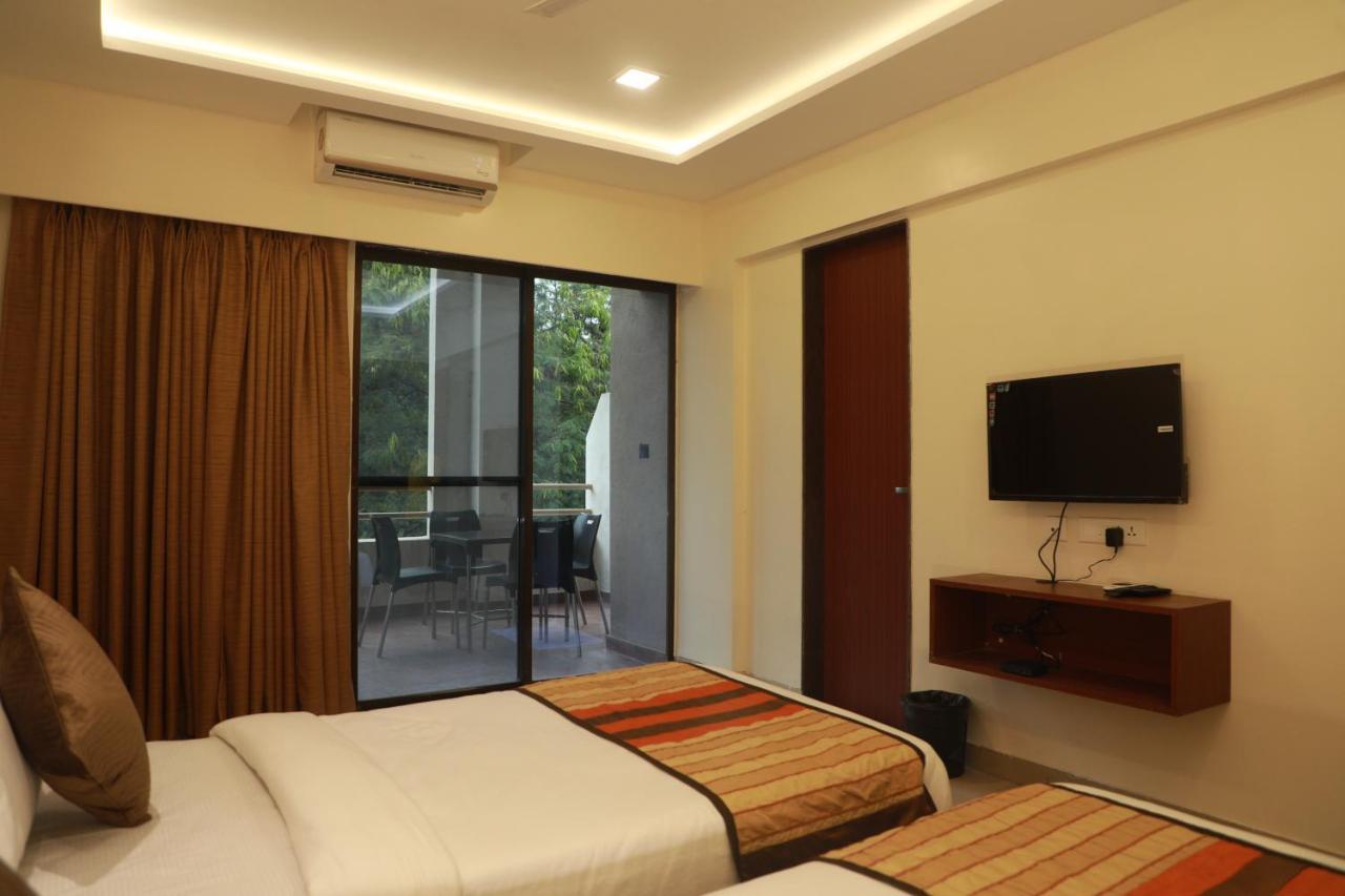 Serenity By Monarch, Baner Pune Méribel Village Eksteriør bilde